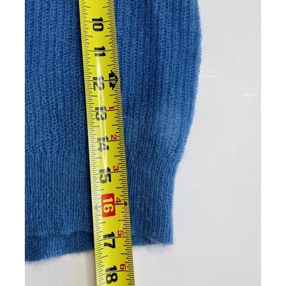 FRAME Sweater Top Small Shrunken Mohair Vest Blue Cropped Knit V-Neck Orig $255 - Picture 5 of 9